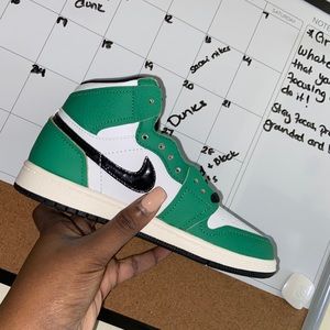 Jordan 1 Lucky Green